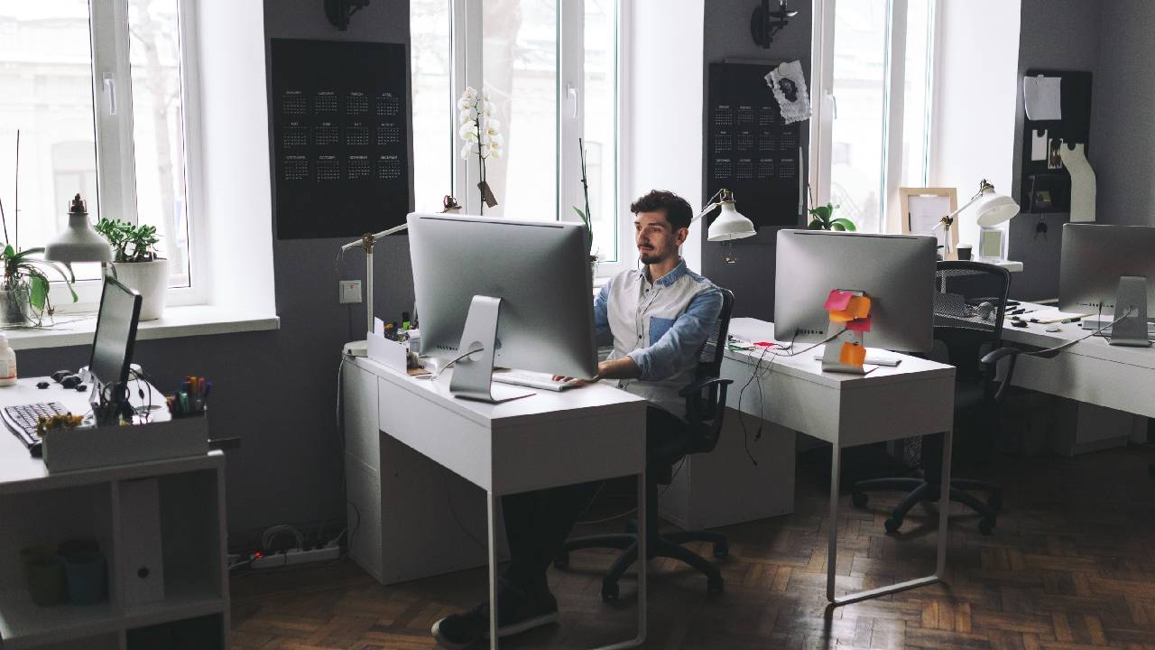 office space solutions in dubai, office space solutions, right office space in dubai, office spaces in dubai, specialized office space